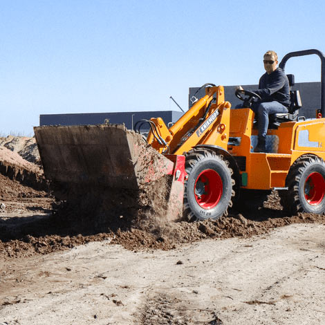 Willsi Power - Knikmops - Four-In-One Bucket